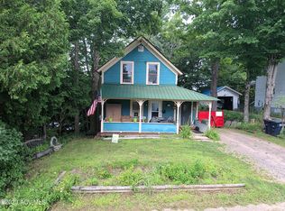 60 William St, Saranac Lake, NY 12983
