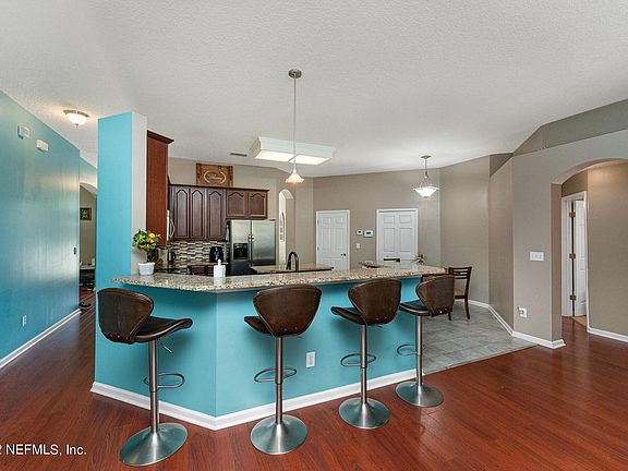 3rd image of 13994 Red Rock Lake Dr