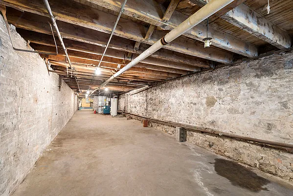 Sold by Compass | media 30