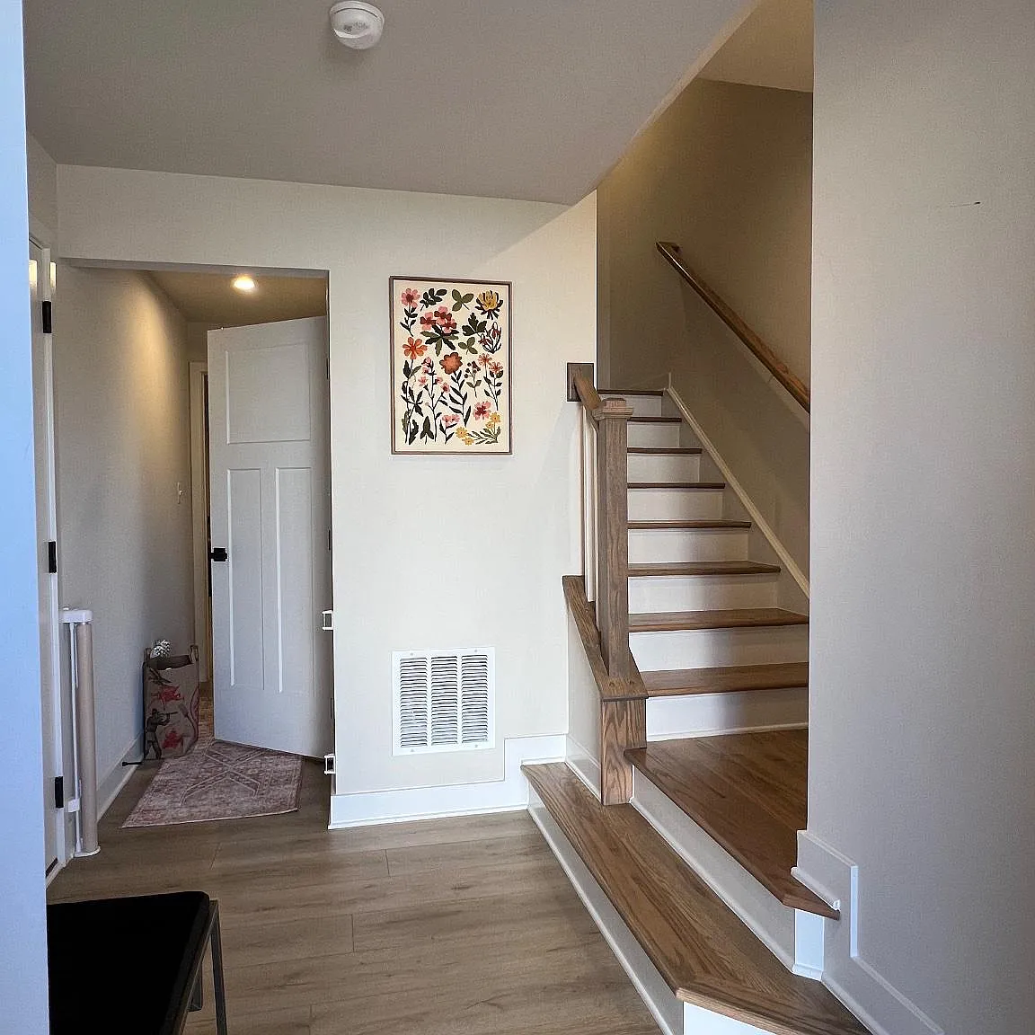 4 bed, 3.5 bath, 1440 sqft, $3,200 — Photo 2