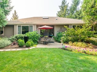 921 NW Hornecker Rd, Hillsboro, OR 97124