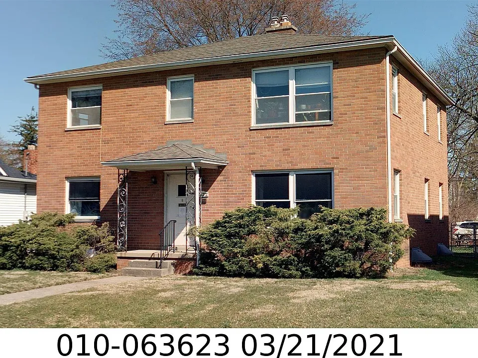 1622 Elmwood Ave #B