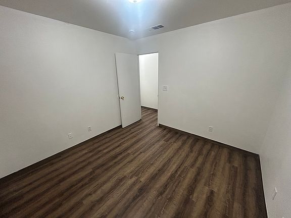 4th image of 2398 S Holly Ave