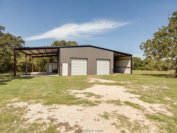 9083 County Road 172, Iola, TX 77861