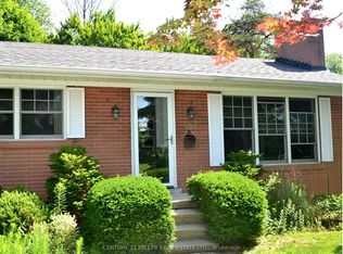 463 Avon Cres, Oakville, ON L6J2T2