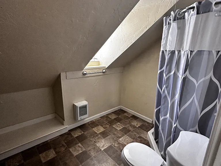 5975 Sacramento Ave — Photo 4