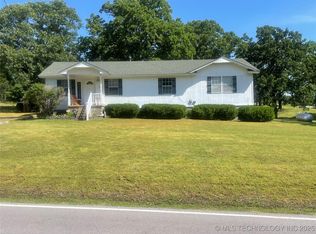 1819 E 600th, Locust Grove, OK 74352