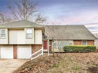 1408 SW 5th St, Lees Summit, MO 64081