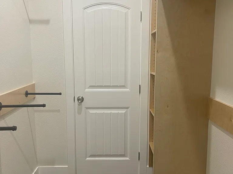 Master Bedroom - Walk In Closet
