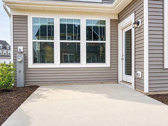 3rd image of 659 Switchgrass Way