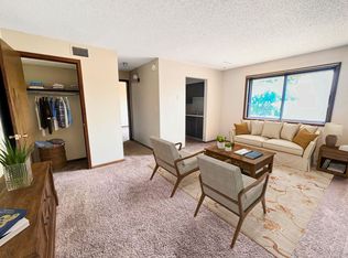 2810 Grand Ave #1B-1BA-615SQFT, Ames, IA 50010