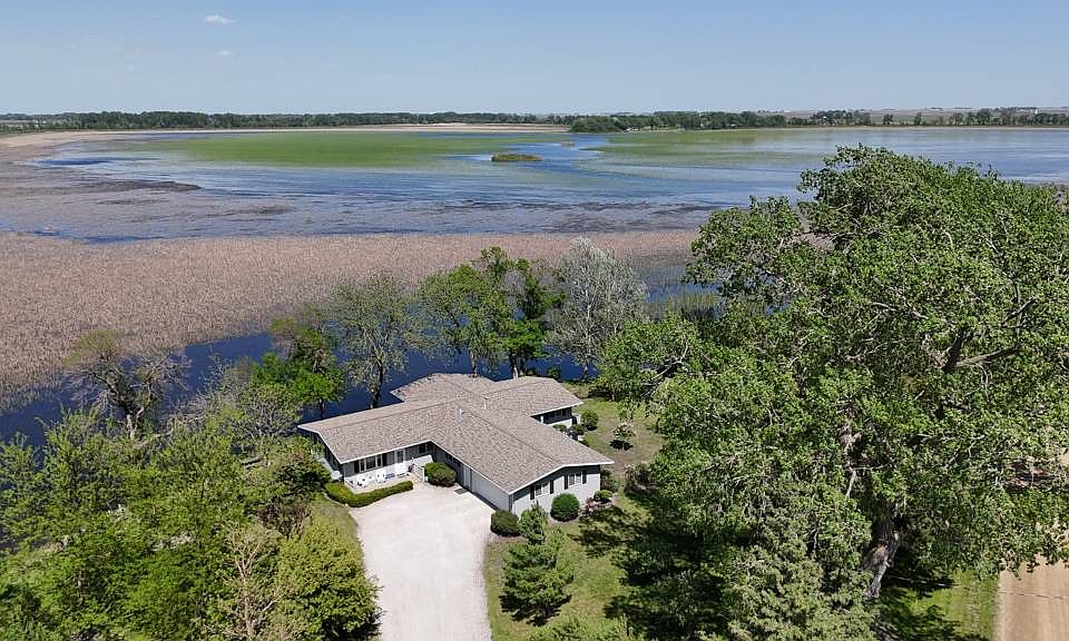 1st image of 2335 S Twin Lakes Rd