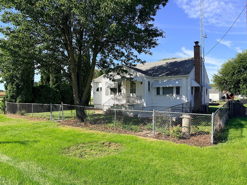1st image of 409 Oak St