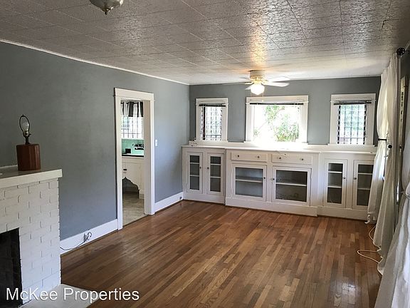3rd image of 3815 Alabama St