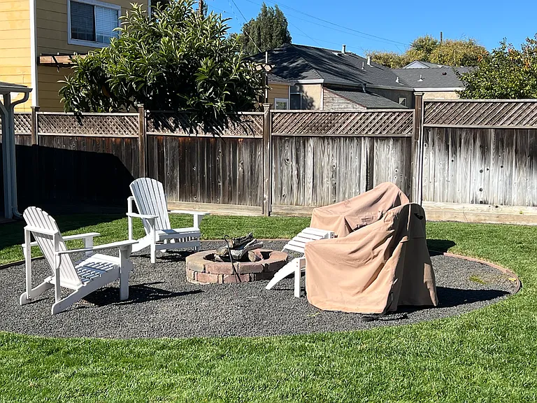 21556 Lake Chabot Rd — Photo 43