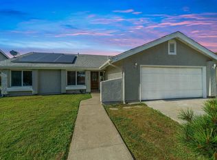 9120 Christiana St, Spring Valley, CA 91977