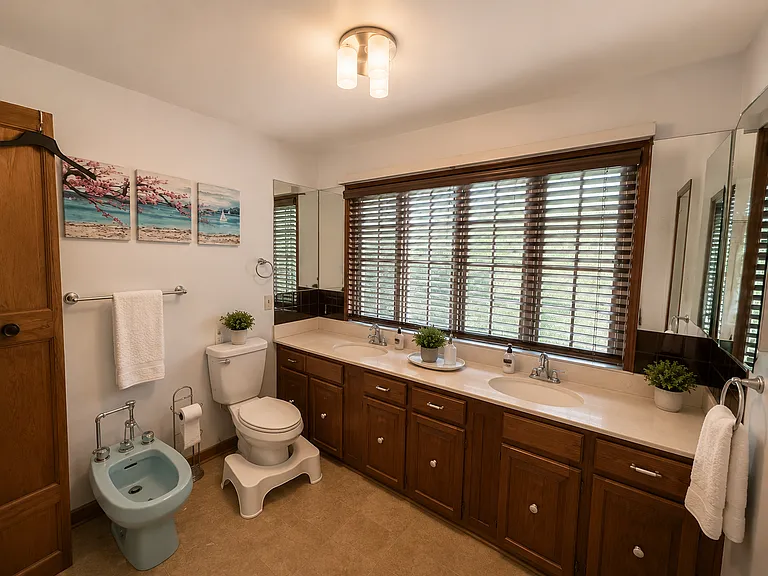54061 Linger Ln — Photo 4