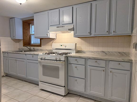 2nd image of 4527 N Christiana Ave