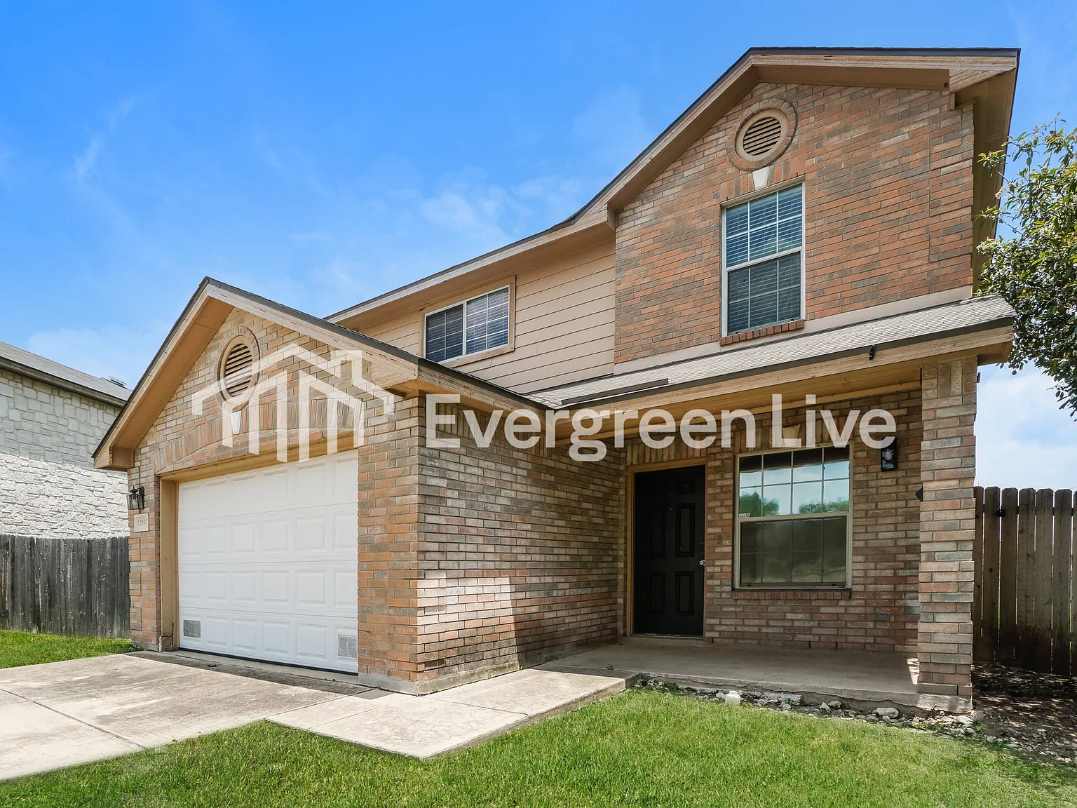 4 bed, 3.5 bath, 1911 sqft, $1,545 — Photo 2