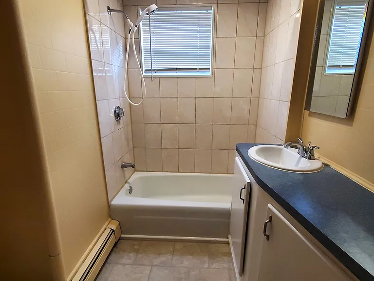 152 Union St #1 — Photo 6