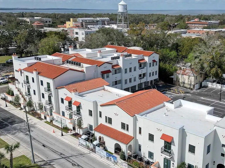 Experience Modern Luxury at Smith & Main: Premier Living in Downtown Winter Garden — Photo 31