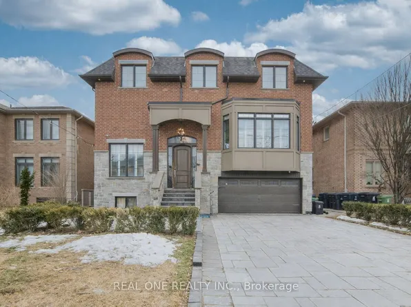 85 Dell Park Ave, Toronto, ON M6B 2T9