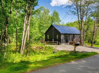 1 Chris Rd, Rockport, ME 04856
