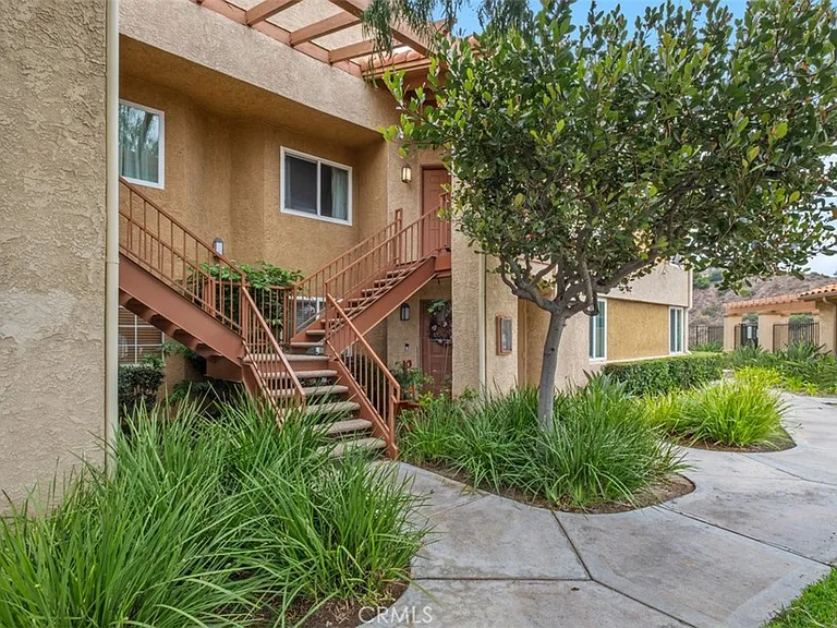 5235 Box Canyon Ct — Photo 2