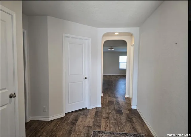 3 bed, 2.0 bath, 1442 sqft, $1,850 — Photo 2