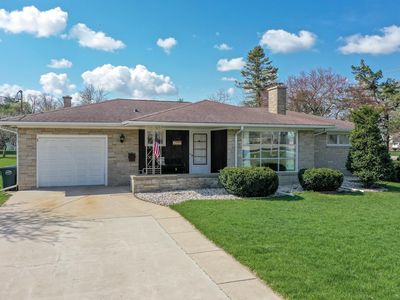 1775 Jacobsen Rd, Neenah, WI, 54956