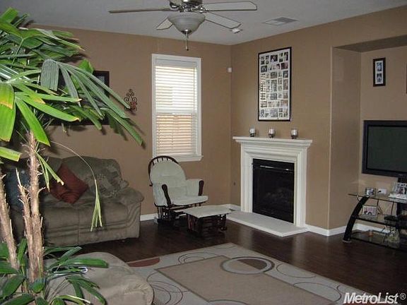 5th image of 1524 Dusty Miller Ln