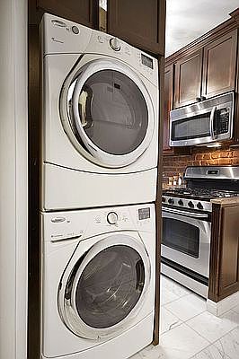 1st image of 321 E 12th St APT 3