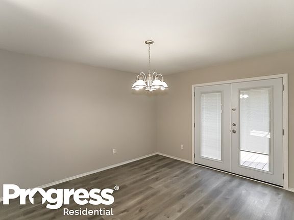 5th image of 10785 Braemoor Dr