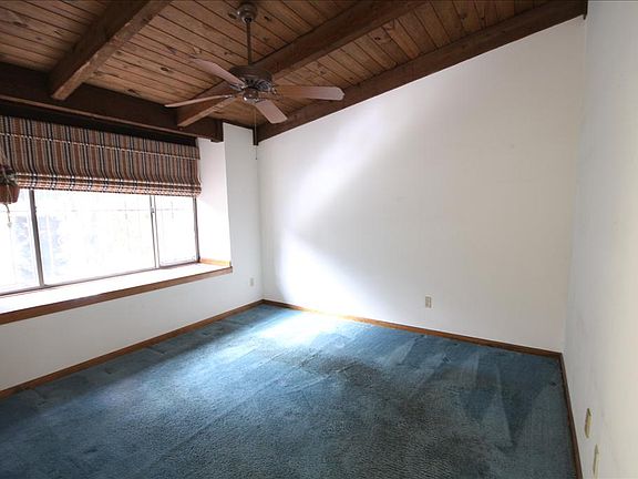 5th image of 117 Thornberry Dr