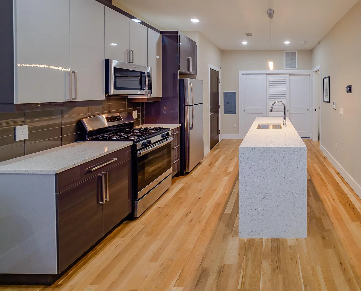 Building Photo - 312 Pacific Ave #4B