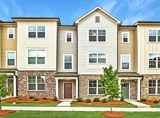 1613 Falcon Crest Way #50, Decatur, GA 30032