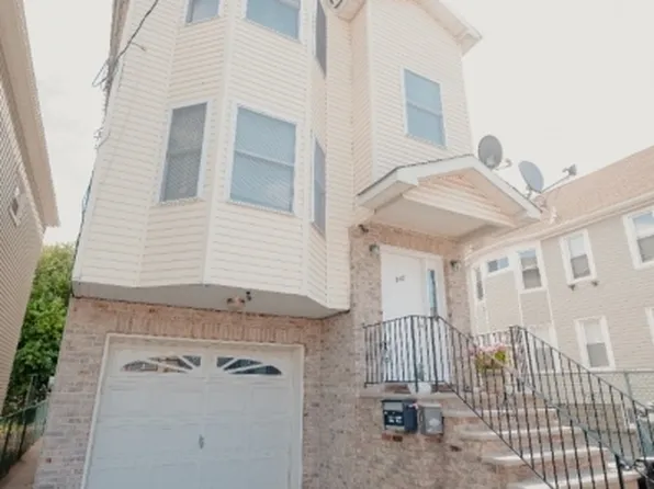 547 Magnolia Ave, Elizabeth City, NJ 07206