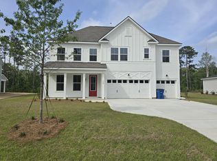 724 Breakers Reef Ln, Huger, SC 29450