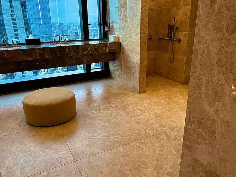 125 Greenwich St #26B — Photo 21