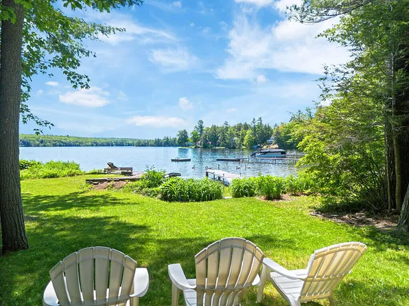 18 Thurston Drive, Monmouth, ME 04259