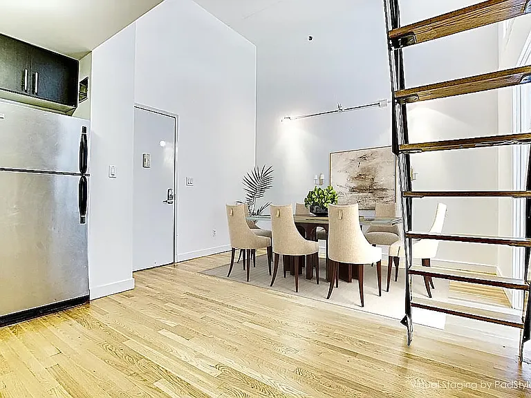 342 Eldert St #310 — Photo 3