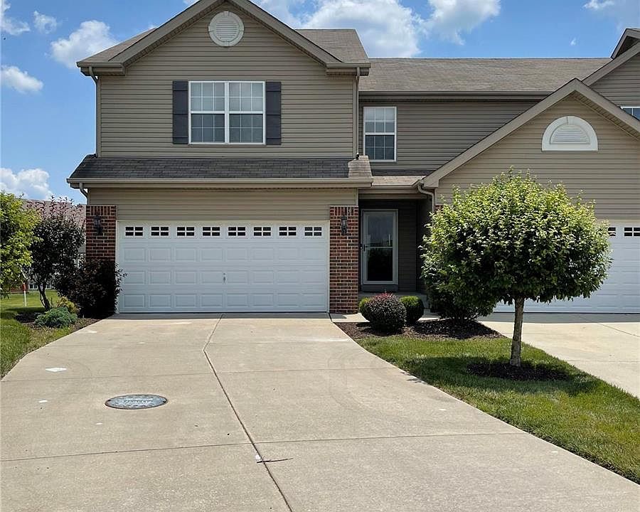 1st image of 837 Foxgrove Dr