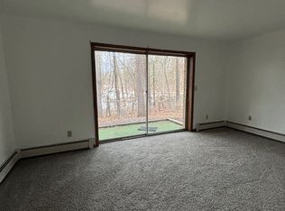 624 Garrison Rd APT E-1, Battle Creek, MI 49017