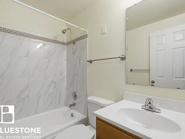 Birchcreek Apartments — Photo 18