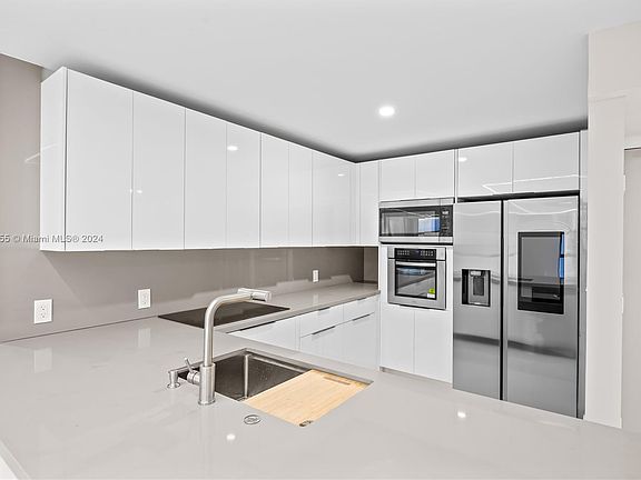 5th image of 20379 W Country Club Dr APT 2439