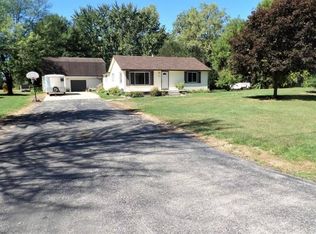 8230 Cogswell St, Romulus, MI 48174