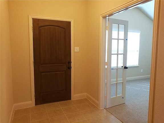 3rd image of 1413 Reiger Dr