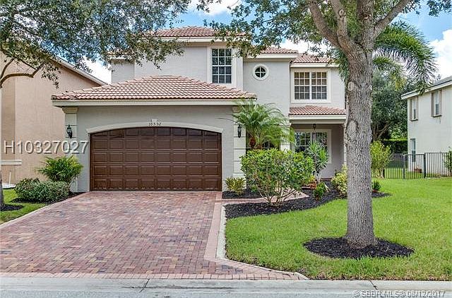 1st image of 10552 Walnut Valley Dr
