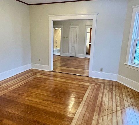 2nd image of 164 Harwich St APT 2W