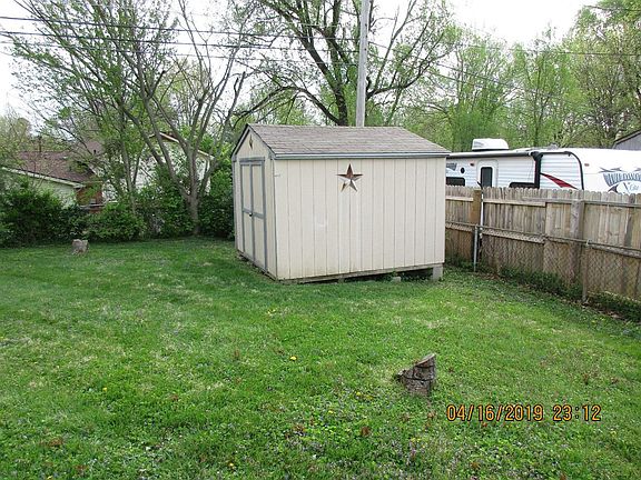 4th image of 3400 Elmendorf Pl